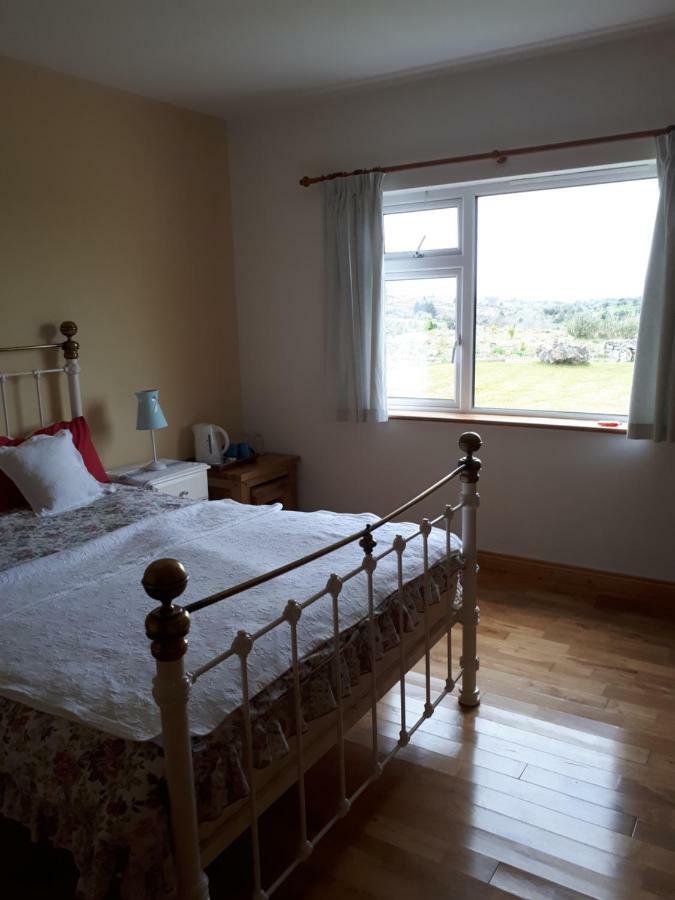Tullaleagan Guesthouse Oughterard Exteriör bild